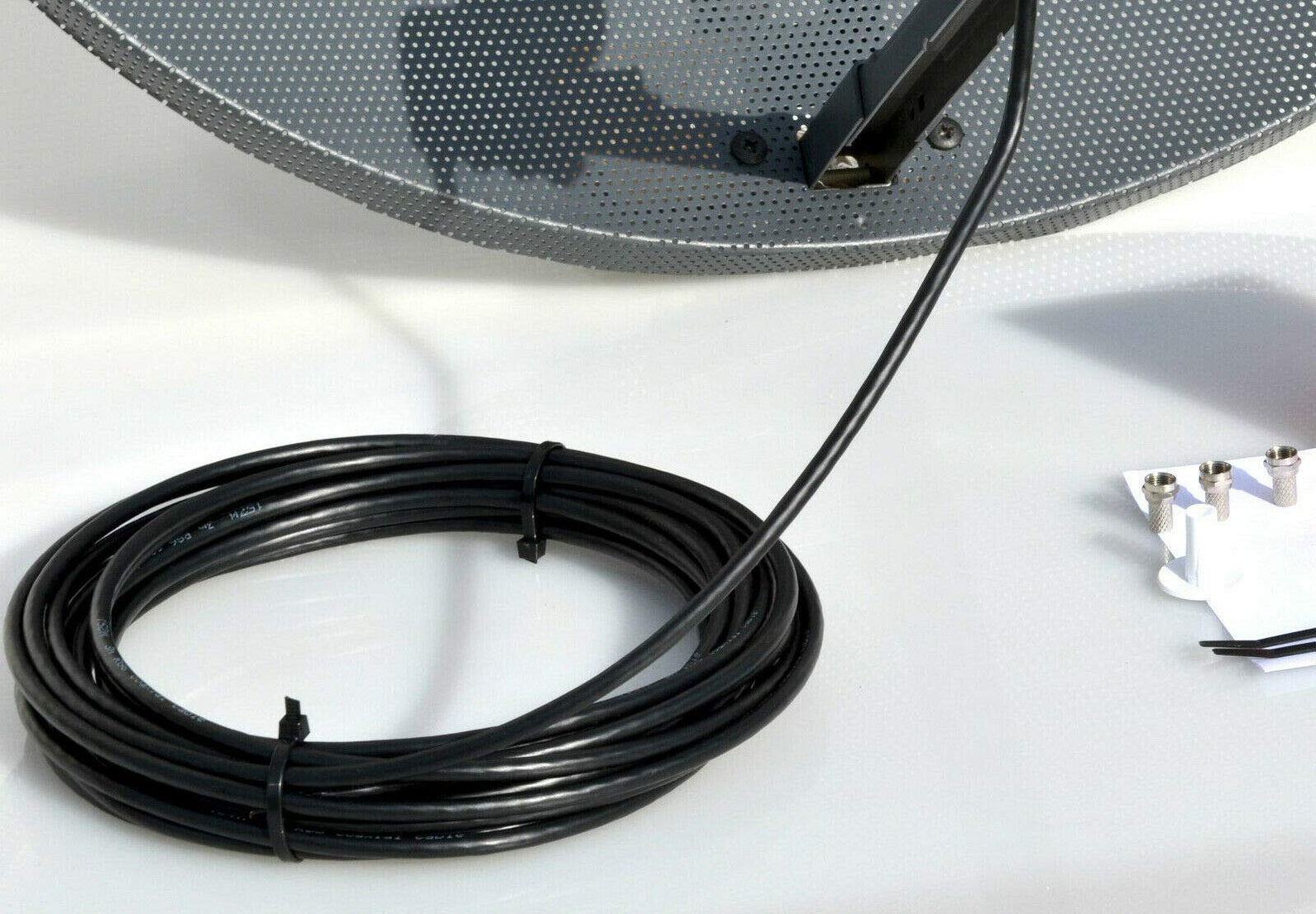 SSL Satellites Freesat HDR Satellite Dish DIY Self Installation Kit - View #5